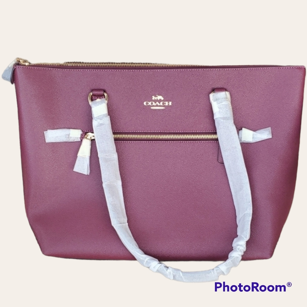 NWT Coach Large Burgundy Crossgrain Leather Gallery Tote - Picture 6 of 10
